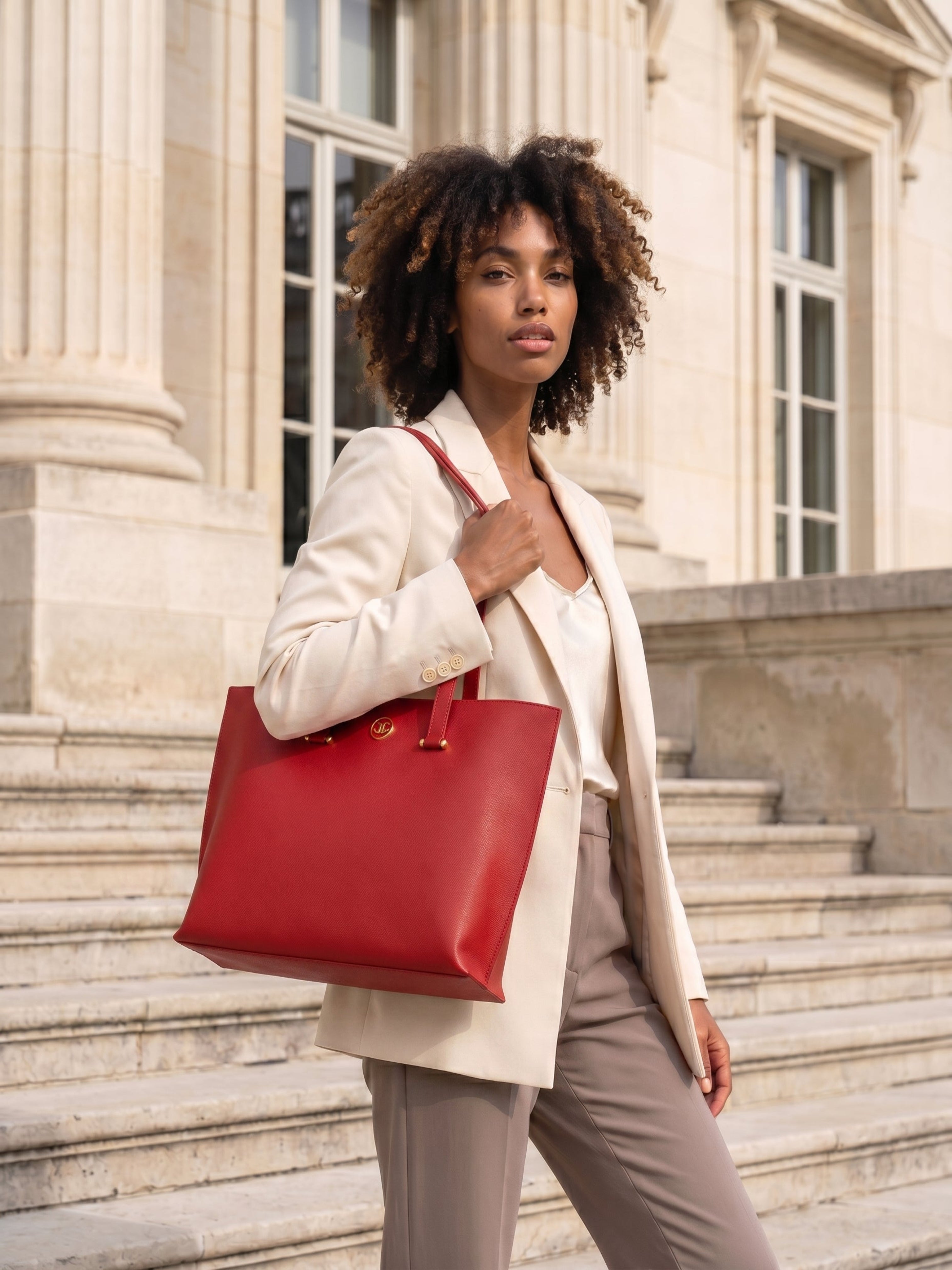 GALA SHOULDER HANDBAG | RED & WINE